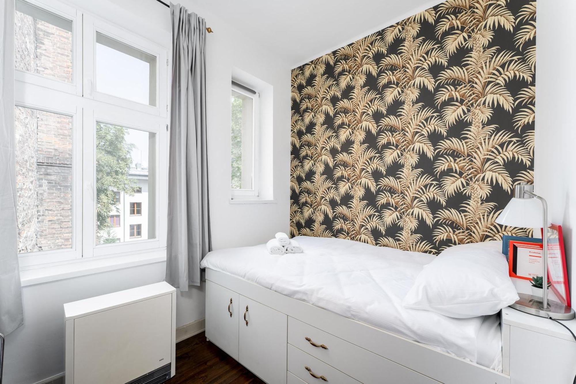 Old Town Spacious Apartment Красков Екстериор снимка